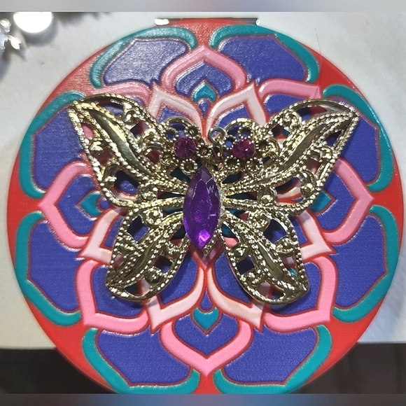 Compact Make-up Case Touch-up Magnifying Mirror Mandala Background Design - Picture 1 of 13